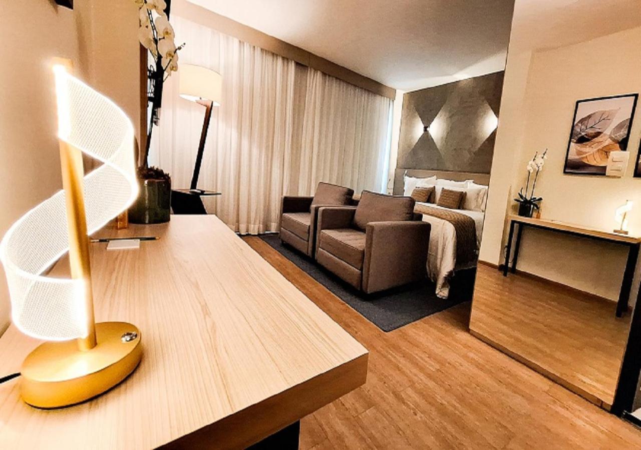 Esuites Virginia Luxemburgo Белу-Оризонті Екстер'єр фото